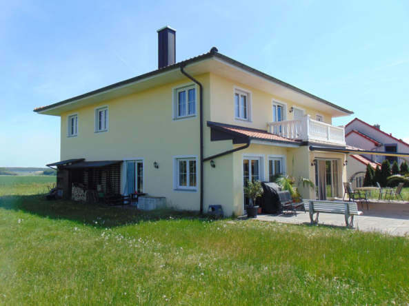 Einfamilienhaus, Garage in Hambach - Bild 1