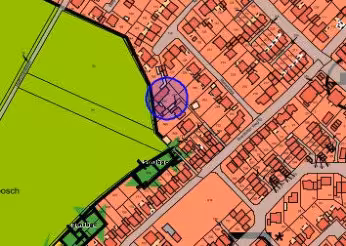 mit einem Carport bebaut, Doppelhaus , Wegefläche in Goch - Bild 1