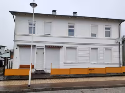 Grundstück mit 4 Häusern und Nebenanlagen in Radvanstraße 1, 2, 2a, Hauptstraße 62, 18546 Sassnitz - Bild 2