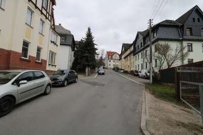 Mehrfamilienhaus, Garage in Leubnitzer Schillerstraße  3, 08412 Werdau, Leubnitz - Bild 2