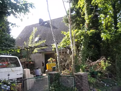 Einfamilienhaus in Auf dem Brink  13, 31737 Rinteln, Strücken - Bild 1