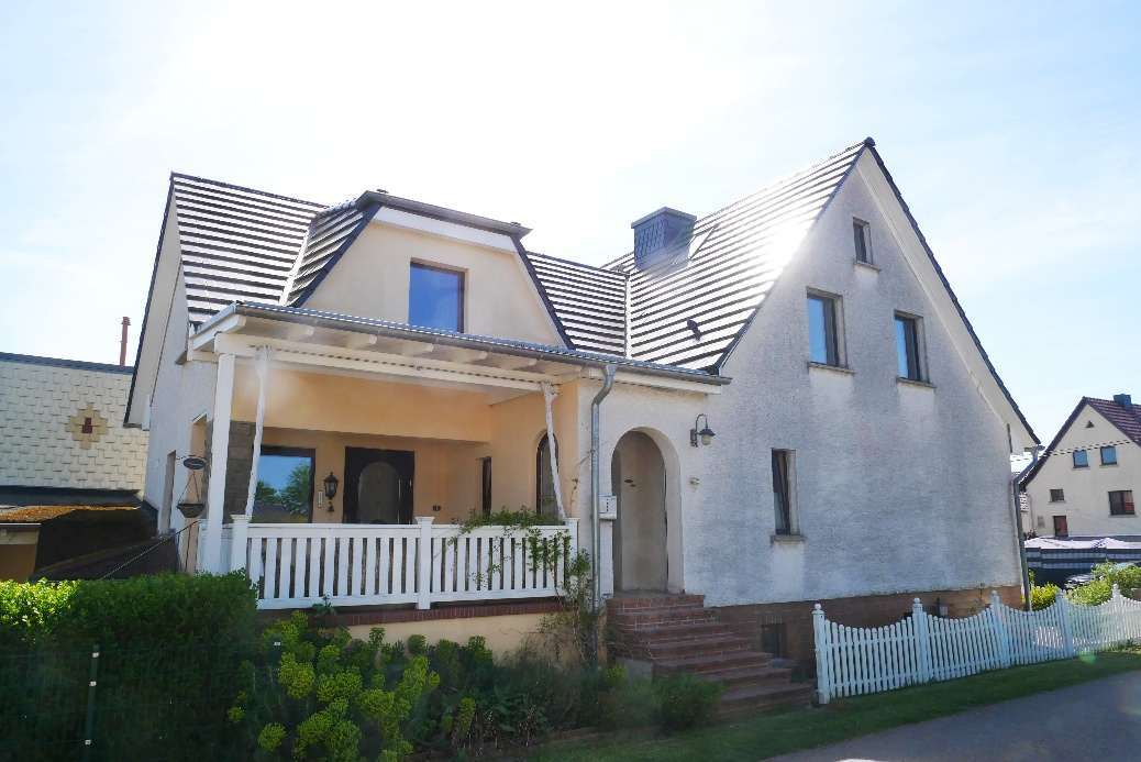 Einfamilienhaus, Garage in Großengottern - Bild 3