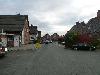 Einfamilienhaus, 2 Garagen in Grevenbroich - Bild 3