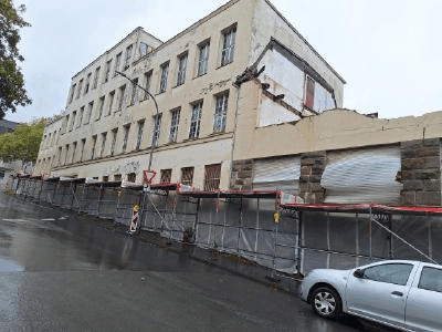 Abrissreifes Fabrikgebäude, Garagengebäude und Garagen-Lager in Christbusch 6, 8 und Hesselnberg, 42285 Wuppertal, Barmen - Bild 2