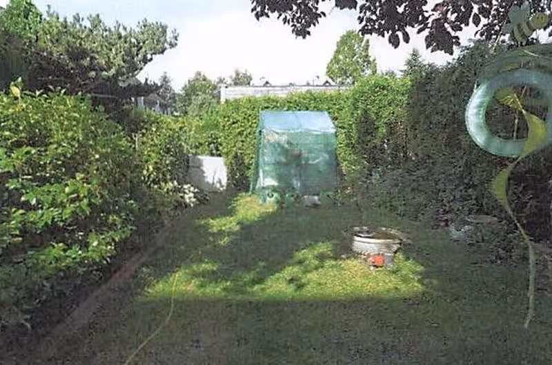 Mittelreihenhaus mit Garage und Schuppen in Kummerfeld - Bild 3