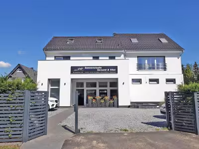 Wohn-/Geschäftshaus in Eilenburger Weg 1, Groß-Ziethener-Chaussee 68, 12355 Berlin-Rudow - Bild 2