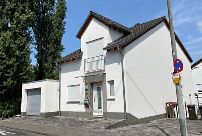 Einfamilienhaus, Garage in Pastor-Busenbender-Straße 21 A, 56072 Koblenz, Güls - Bild 1