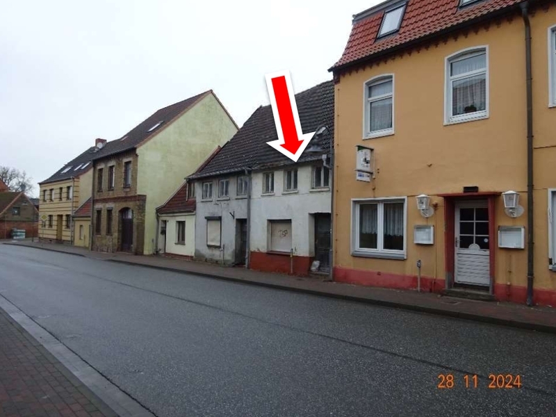 Sanierungsbedürftiges Einfamilienhaus in Brüel - Bild 4