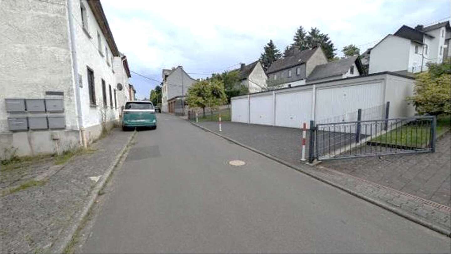 Mehrfamilienhaus in Hömberg - Bild 2