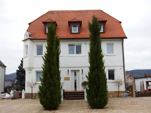 Wohnhaus in Kirchehrenbach - Bild 2