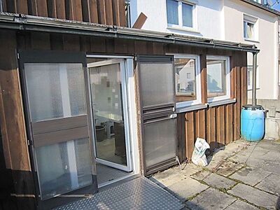 Doppelhaushälfte mit 2 Wohnungen und Garage in Gartenstraße 70, 72663 Großbettlingen - Bild 2