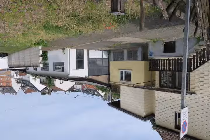 Wohn-/Geschäftshaus, Garage in Wiesbaden - Bild 2