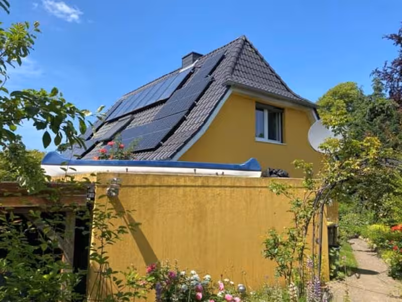 Einfamilienhaus mit Fertiggarage in Malente - Bild 4