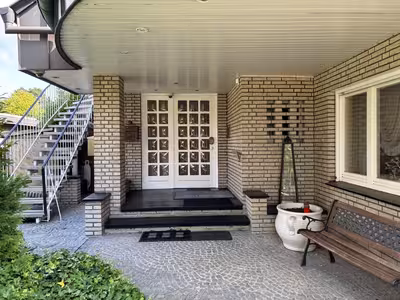 Garage, Einfamilienhaus, Doppelgarage mit überdachtem Freisitz in Azaleenweg 25, 48599 Gronau - Bild 1