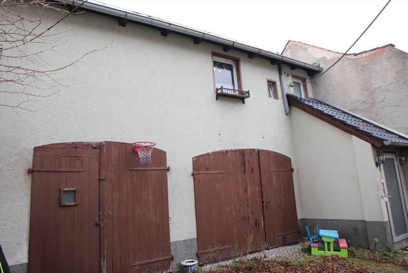 Zweifamilienhaus mit Nebengebäude in Ballenstedt - Bild 1