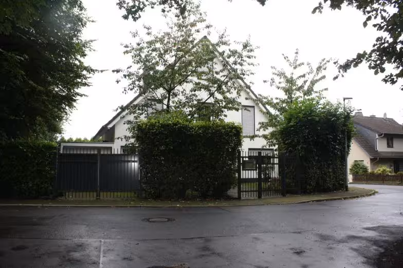 Garage, Einfamilienhaus in Ratingen - Bild 2