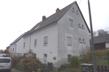 Einfamilienhaus, Garage in Allendorf - Bild 1