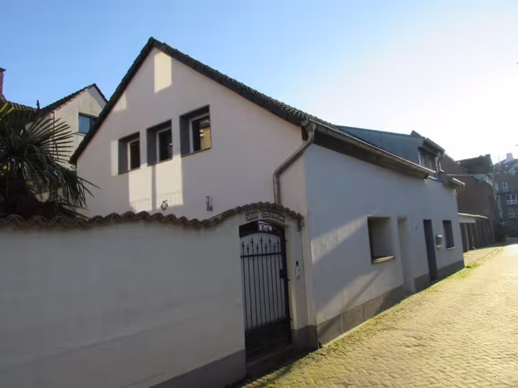 Wohn-/Geschäftshaus, Garage, Garage, Wohn-/Geschäftshaus, Wohn-/Geschäftshaus, Wohn-/Geschäftshaus, Wohn-/Geschäftshaus, Wohn-/Geschäftshaus in Rees - Bild 3