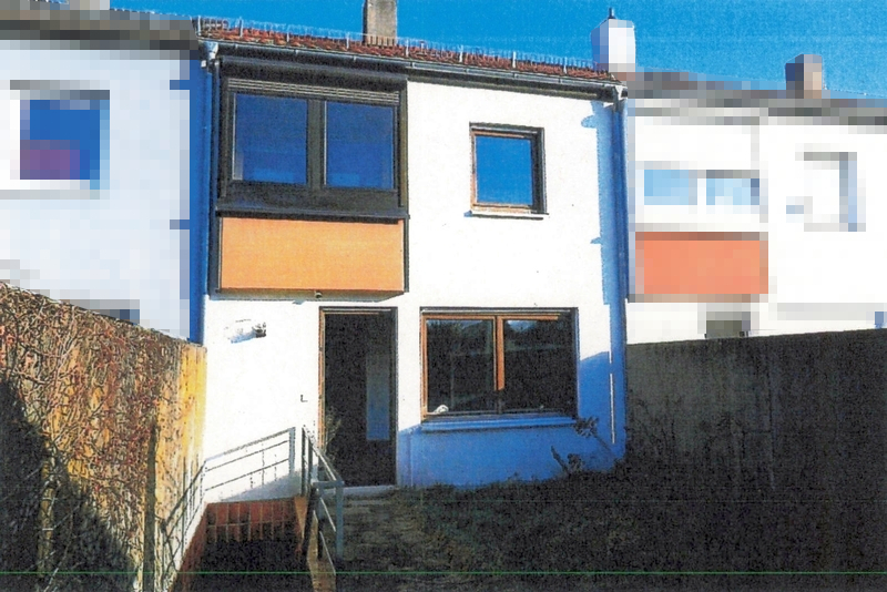 Reihenmittelhaus und Einzelgarage in Heilbronn - Bild 2