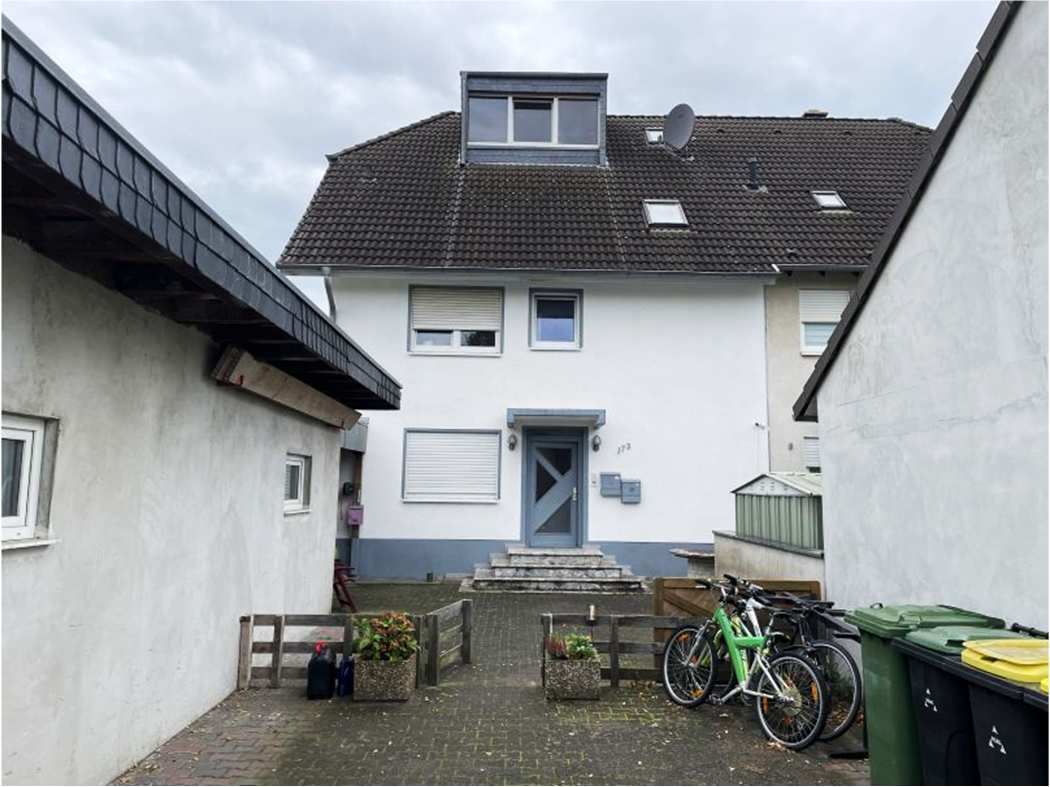 Eigentumswohnung (3 bis 4 Zimmer), Eigentumswohnung (1 bis 2 Zimmer), Mehrfamilienhaus in Niederkassel - Bild 1