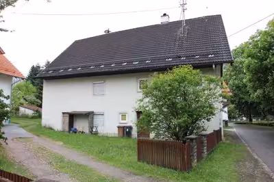 Einfamilienhaus in Singoldstraße 27, 86875 Waal - Bild 1