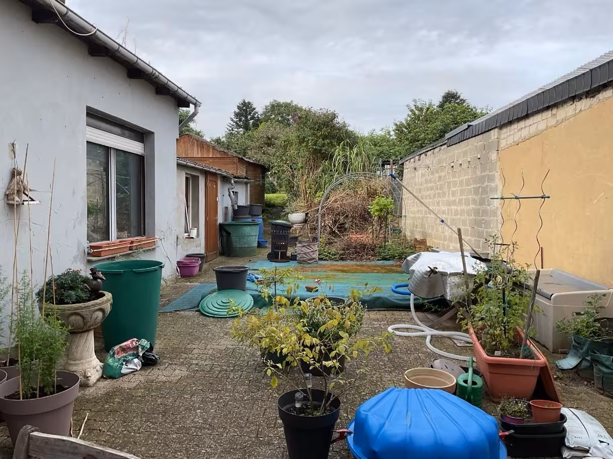 Einfamilienhaus, mit Anbau und Nebengebäuden in Linnich - Bild 8