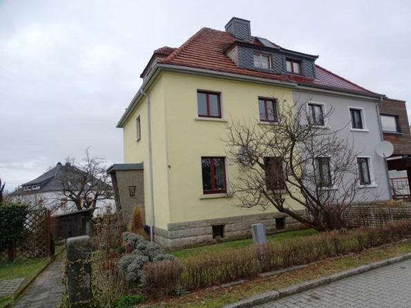 Doppelhaushälfte in Hohnstein - Bild 1