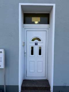 gemischt genutztes Gebäude (Zahnarztpraxis und Wohnung) in Duisburg - Bild 4