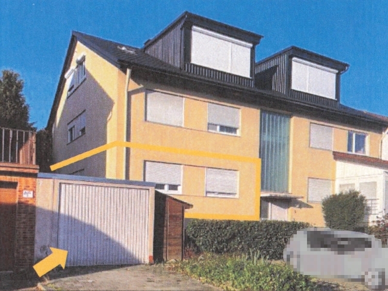 3-Zimmer-Wohnung und Einzelgarage in Erdmannhausen - Bild 2