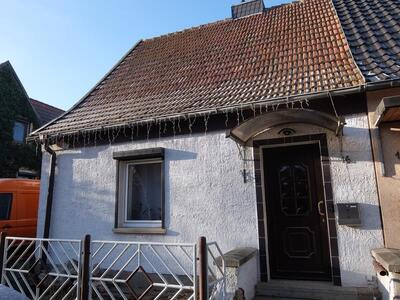 Einfamilienhaus, Doppelhaushälfte in Friedensstraße 16, 38895 Blankenburg/Harz, OT Derenburg - Bild 1