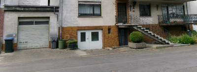 Zweifamilienhaus, Scheune und Werkstatt in Im Oberland 4, 36287 Breitenbach, Machtlos - Bild 2