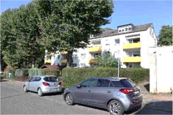 Eigentumswohnung (3 bis 4 Zimmer) in Kelkheim (Taunus) - Bild 1