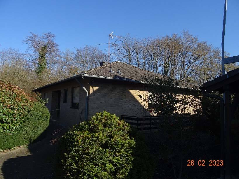 freistehendes Einfamilienhaus in Monheim am Rhein - Bild 1