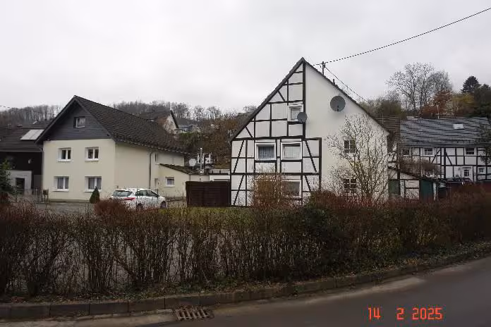 Einfamilienhaus, Doppelhaushälfte, Unbebautes Grundstück (Gartengrundstück), ( Fachwerk) in Engelskirchen - Bild 4