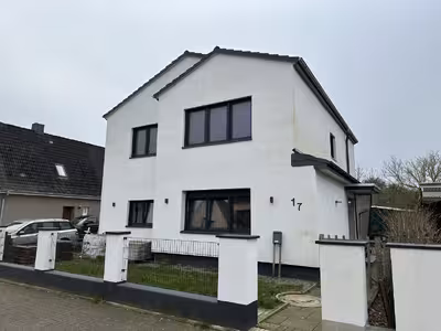 Zweifamilienhaus in Heidestraße 17, 27749 Delmenhorst - Bild 2