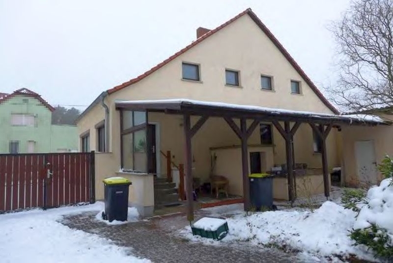 Einfamilienhaus mit Nebengebäuden in Busendorf - Bild 2