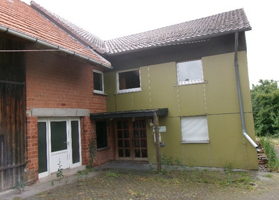 Einfamilienhaus, land- und forstwirtschaftlich genutztes Grundstück in Am Sandacker 8, 36284 Hohenroda, Ransbach - Bild 1