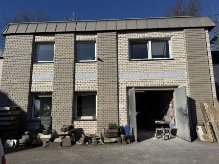 Bürogebäude mit Lager- und Produktionshalle in Duisburg - Bild 3