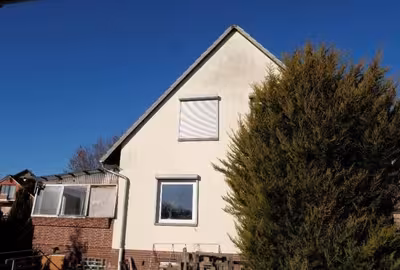 Einfamilienwohnhaus mit Pkw-Doppelgarage in Herrenstraße 9, 23883 Lehmrade - Bild 2