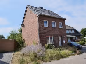Einfamilienhaus in von-Bronsfeld-Straße 21, 52511 Geilenkirchen, Gillrath - Bild 2