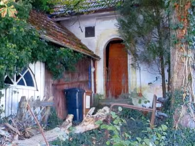 Wohnhaus mit Scheune (Abbruchobjekt) und Grünland in Friedhofstraße 11, 73660 Urbach-Oberurbach - Bild 2