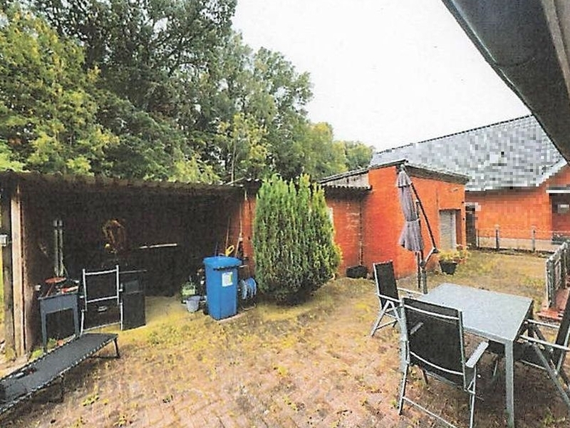 Einfamilienhaus mit Einliegerwohnung und Garage in Westerau - Bild 4