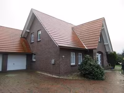 Einfamilienhaus, Garage in Linienstraße 14, 26556 Eversmeer - Bild 1