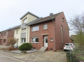 Garage, Einfamilienhaus, Doppelhaushälfte in Hückelhoven - Bild 3