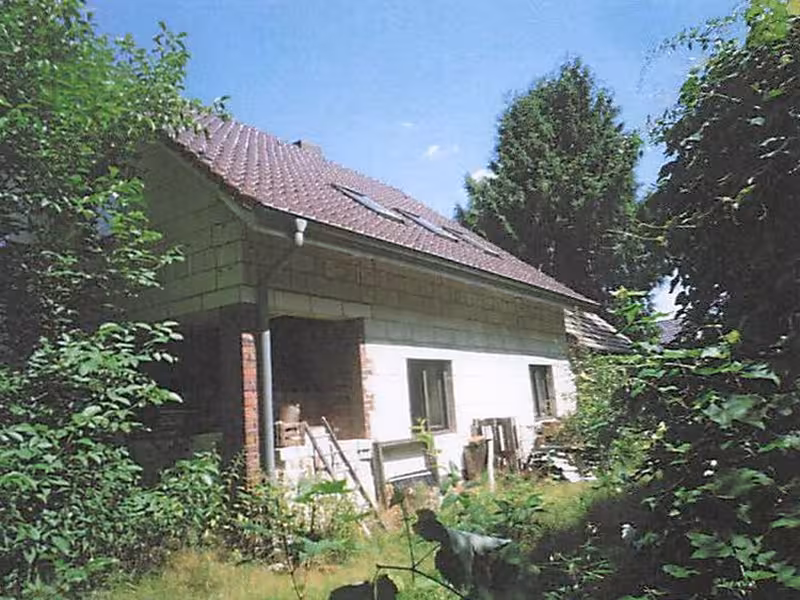 Einfamilienhaus und Gartenfläche in Rietz-Neuendorf - Bild 1