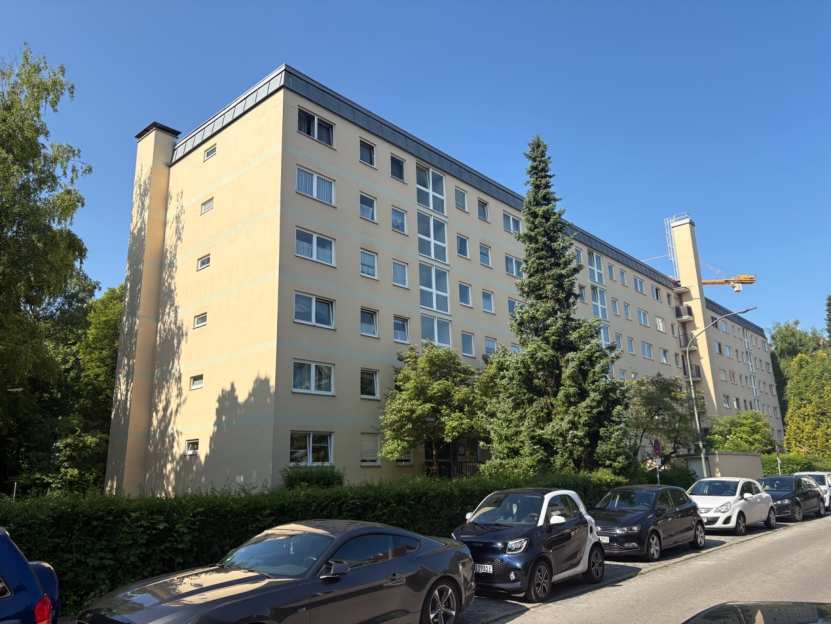 Eigentumswohnung (3 bis 4 Zimmer) in München - Bild 1