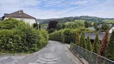Einfamilienhaus in Unter den Dornen 11, 59889 Eslohe, Wenholthausen - Bild 2