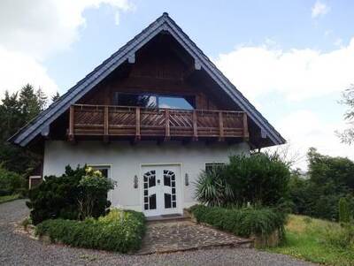 Einfamilienhaus, Doppelgarage, Nebengebäude (genehmigt als Wasch- und Geräteschuppen) in Ruhrhöhenweg 9, Ruhrhöhenweg 10b, Die Eichen Mark, 45527 Hattingen, Holthausen - Bild 2