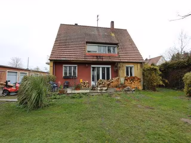 Wohn-/Geschäftshaus in Gersthofen - Bild 2