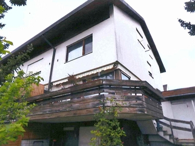 Reiheneckhaus mit Garage in Am alten Friedhof 3, 70806 Kornwestheim - Bild 1